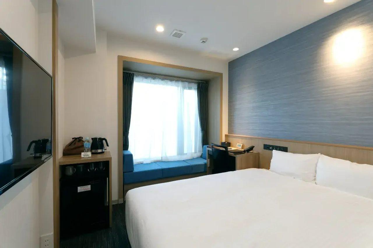 טויוטה At Inn Hotel Toyotashi Eki מראה חיצוני תמונה